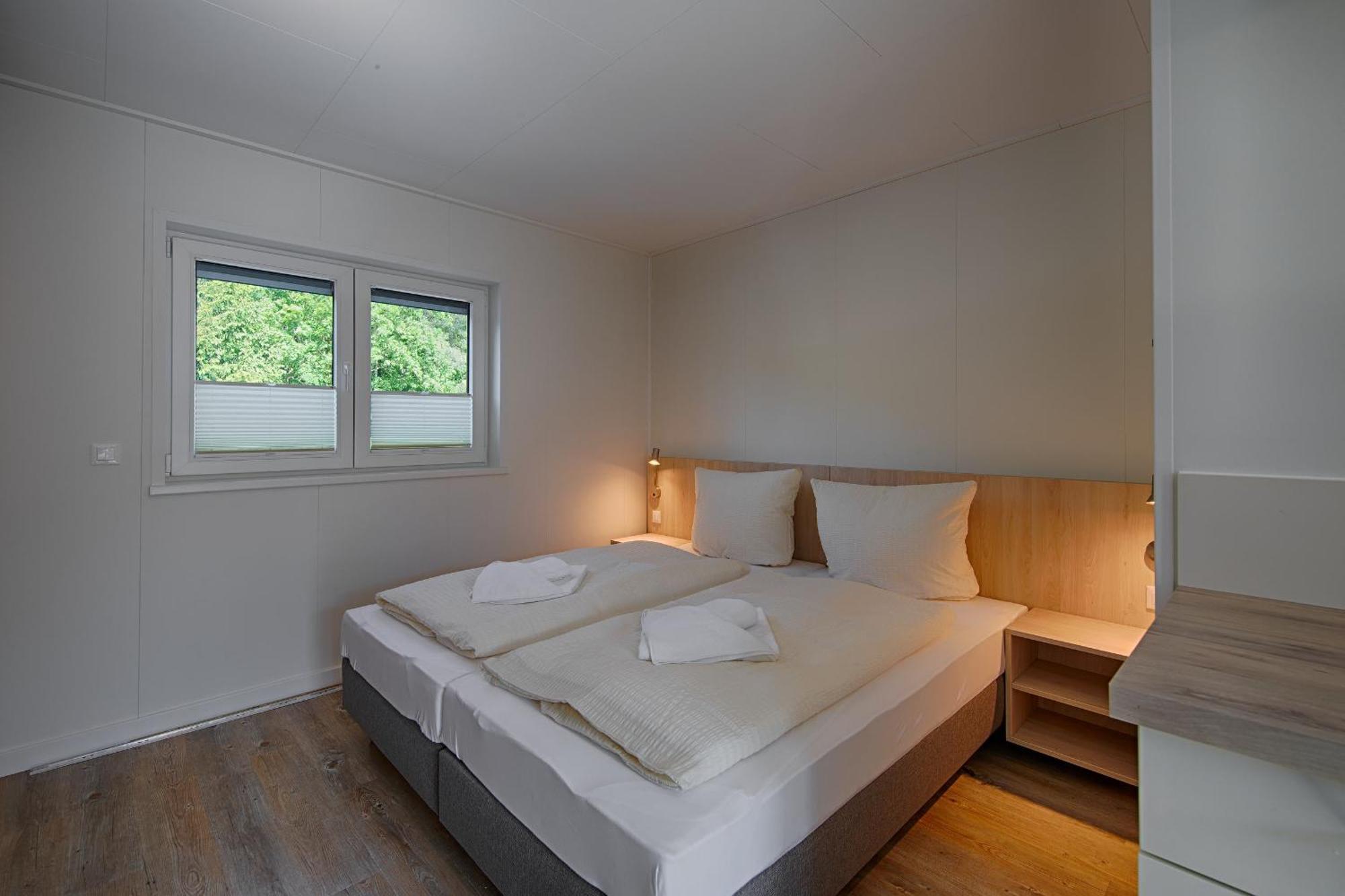 See Hotel Karlslust Chalets Storkow  Bagian luar foto